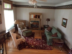 Oct 23,2011 Renolds house B&B.