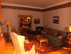 Oct 23,2011 Renolds house B&B.