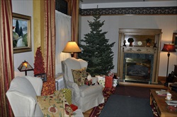 October 30 - Christmas Movie filmed B&B (Renolds House).